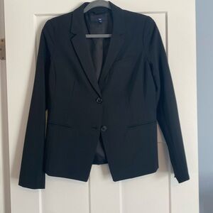 GAP blazer. Like new, size 8, black, lined.